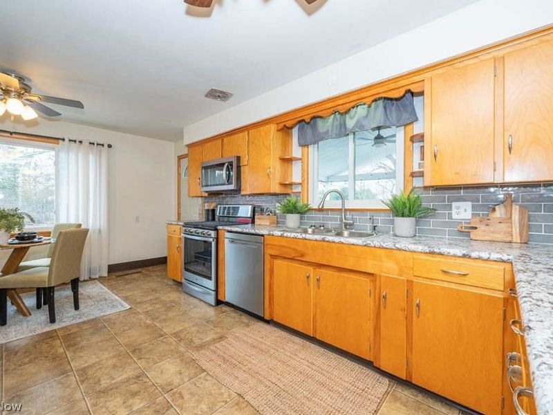 30263 St Rt 62, Salem, OH 44460 Photo 4