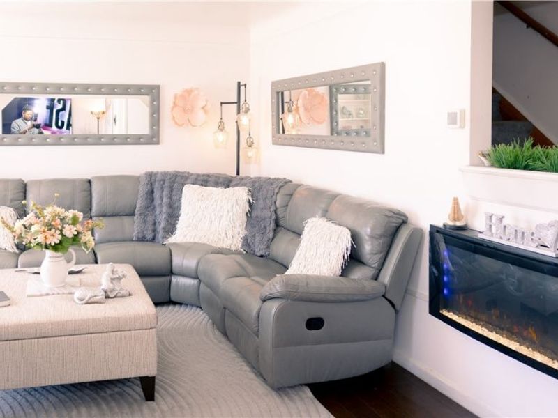 18217 Edinboro Avenue, Maple Heights, OH 44137 Photo 9