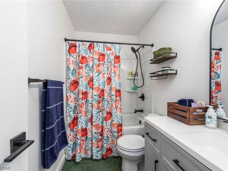 137 Stauffer Drive , Wadsworth, OH 44281 Photo 23