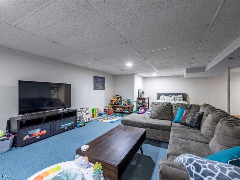 137 Stauffer Drive , Wadsworth, OH 44281 Photo 32