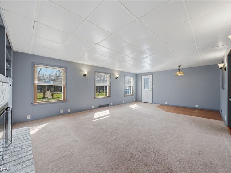 5284 Edenhurst Road, Lyndhurst, OH 44124 Photo 16