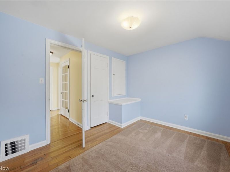 5284 Edenhurst Road, Lyndhurst, OH 44124 Photo 29