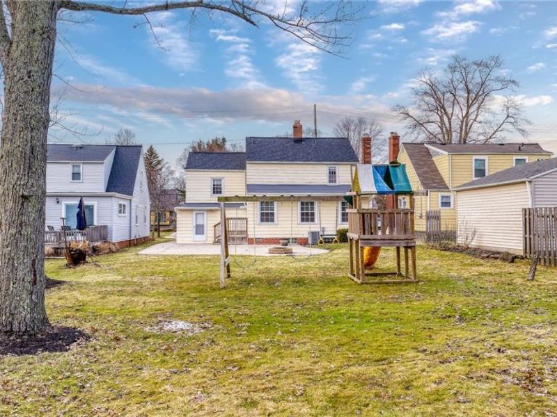 5284 Edenhurst Road, Lyndhurst, OH 44124 Photo 36