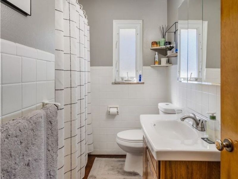 600 S Meridian Road, Youngstown, OH 44509 Photo 24