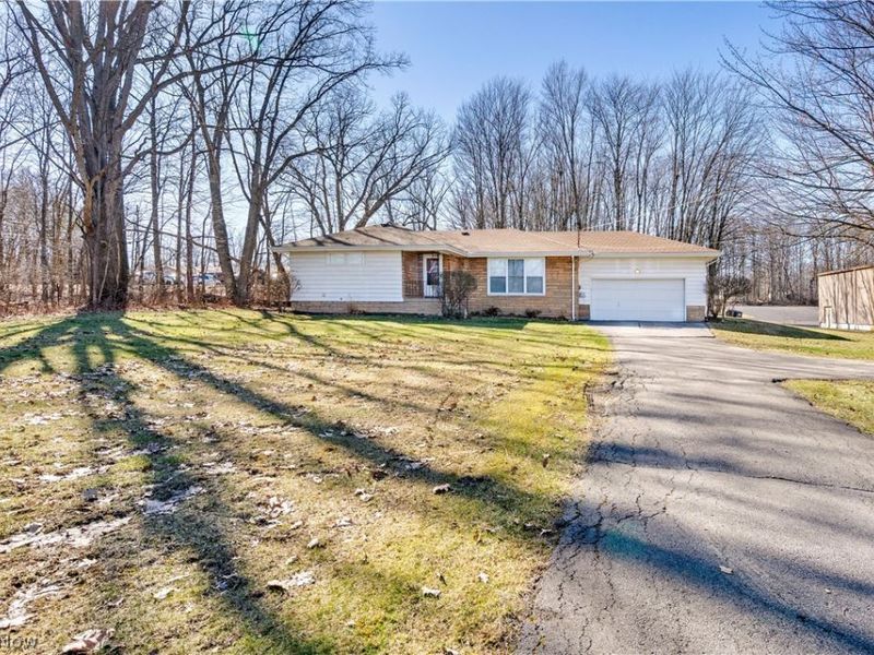 600 S Meridian Road, Youngstown, OH 44509 Photo 4