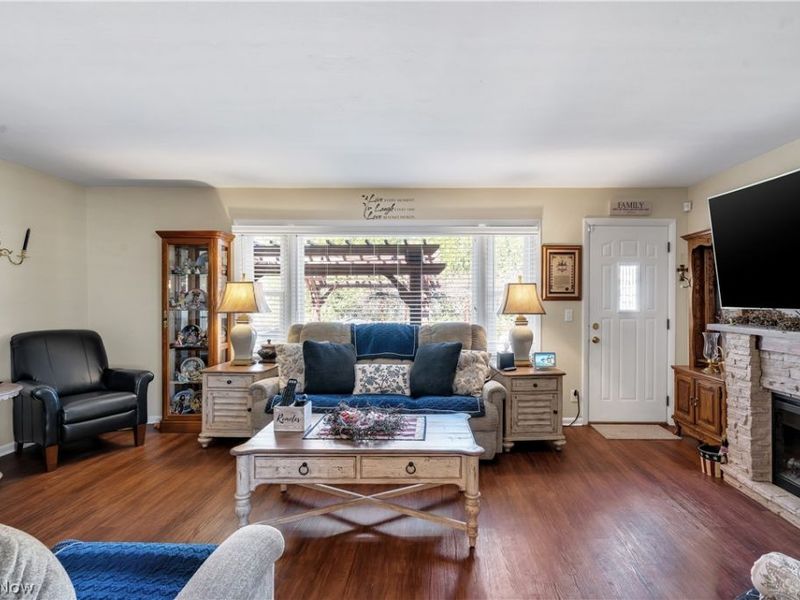 640 Beverly Hills Drive, Liberty, OH 44505 Photo 15