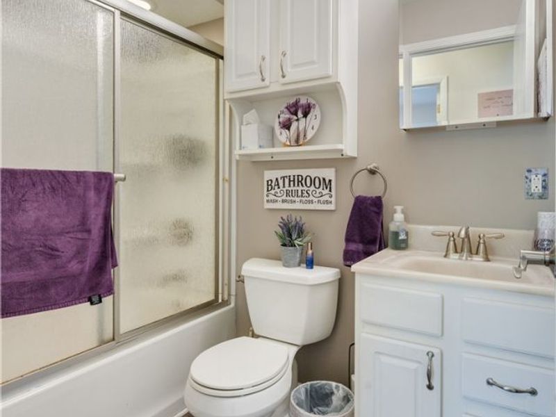 640 Beverly Hills Drive, Liberty, OH 44505 Photo 29