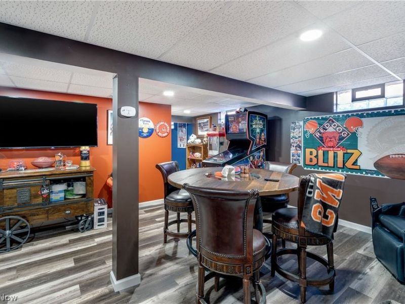 640 Beverly Hills Drive, Liberty, OH 44505 Photo 32