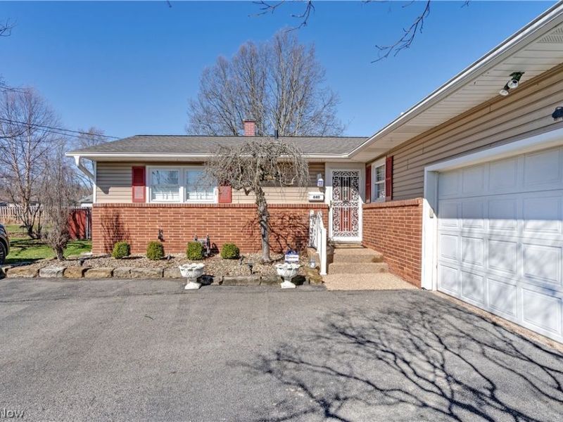 640 Beverly Hills Drive, Liberty, OH 44505 Photo 41