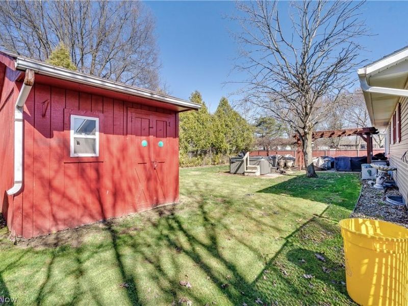 640 Beverly Hills Drive, Liberty, OH 44505 Photo 48