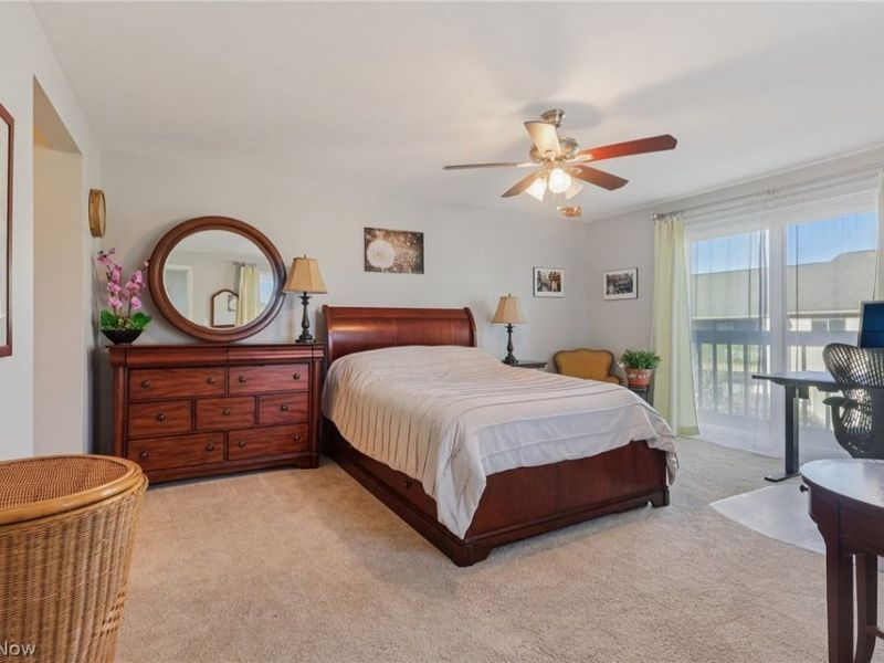 32722 Washington Court, Unit 22, Solon, OH 44139 Photo 14