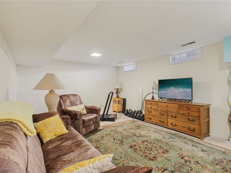 32722 Washington Court, Unit 22, Solon, OH 44139 Photo 24