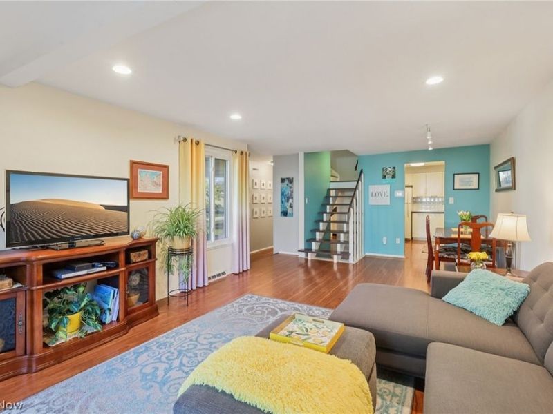 32722 Washington Court, Unit 22, Solon, OH 44139 Photo 6