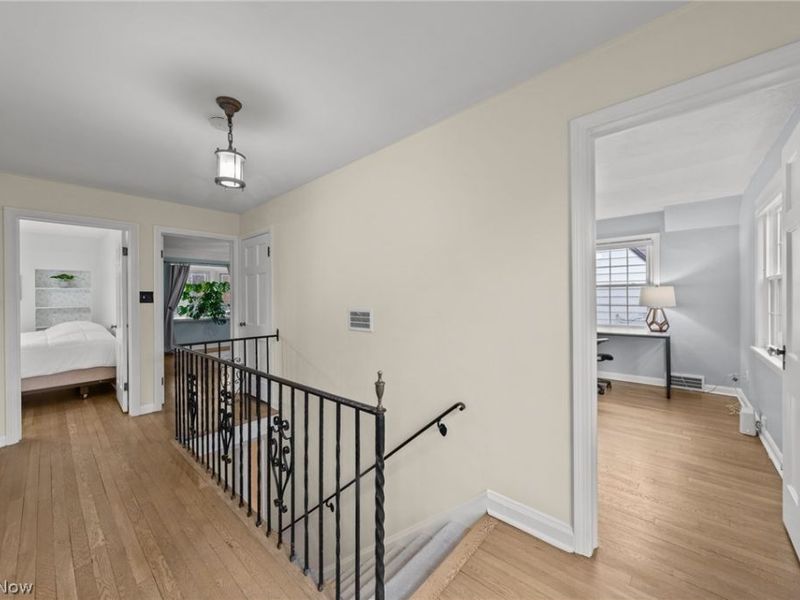 2576 Fenwick Road, University Heights, OH 44118 Photo 18