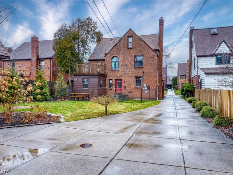 2576 Fenwick Road, University Heights, OH 44118 Photo 28