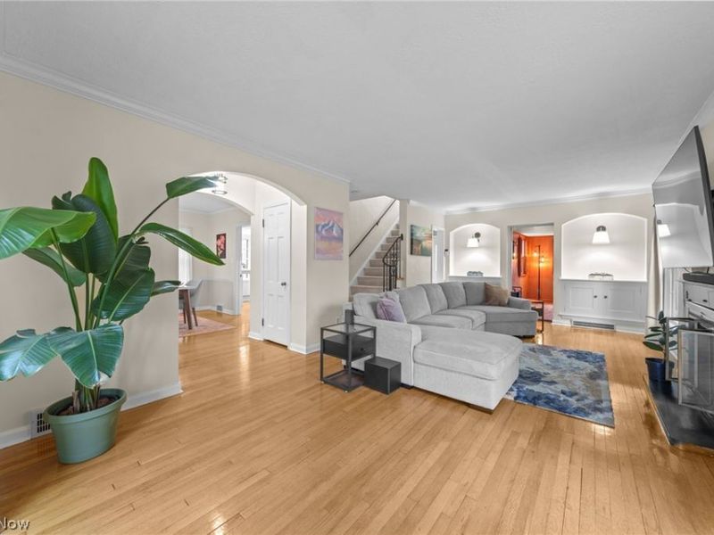 2576 Fenwick Road, University Heights, OH 44118 Photo 4