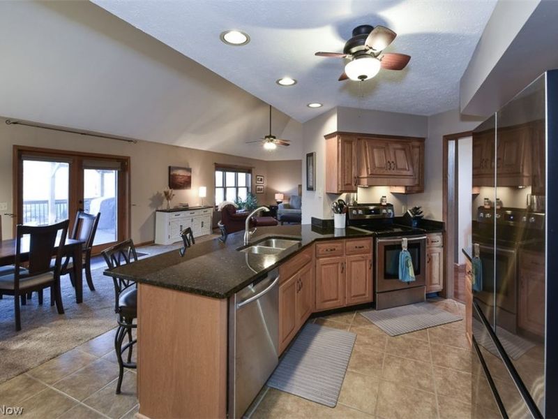 5297 College Heights Boulevard, Sheffield Village, OH 44054 Photo 10