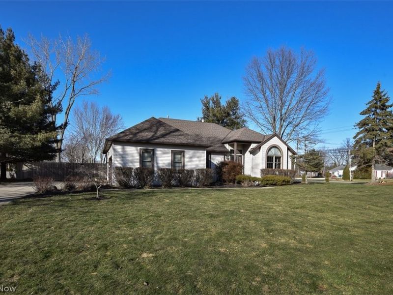 5297 College Heights Boulevard, Sheffield Village, OH 44054 Photo 45