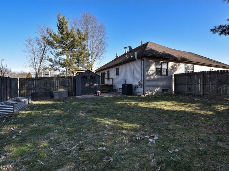 5297 College Heights Boulevard, Sheffield Village, OH 44054 Photo 46