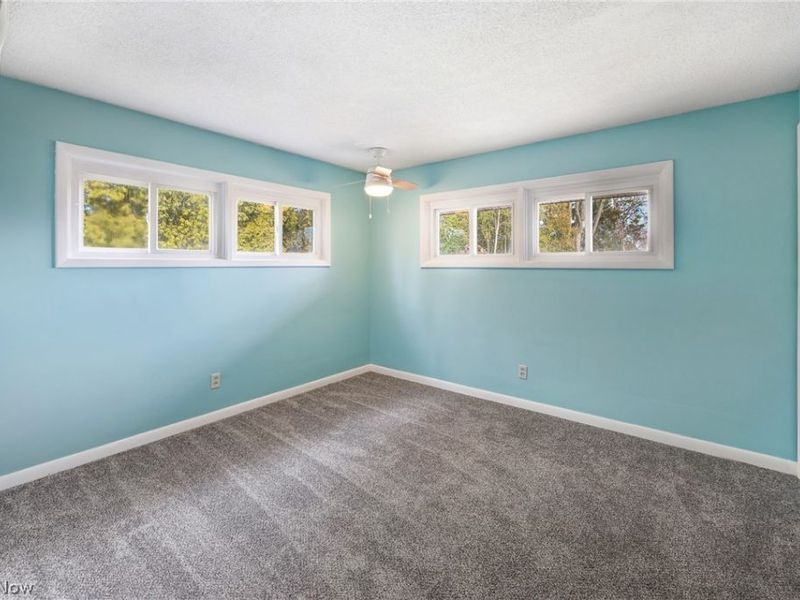 5550 Frank Avenue NW, North Canton, OH 44720 Photo 17