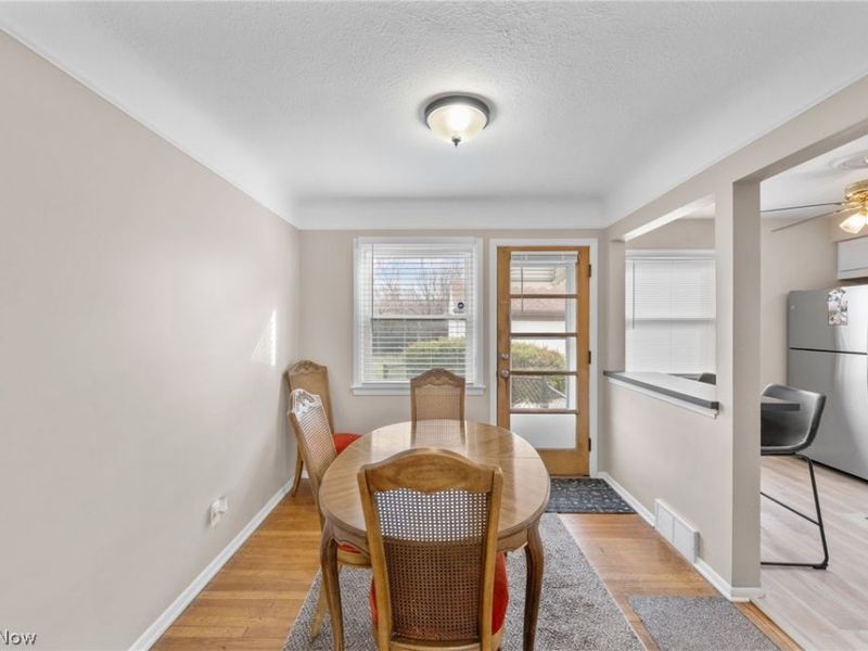 6590 Queens Park Avenue, Mayfield Heights, OH 44124 Photo 5