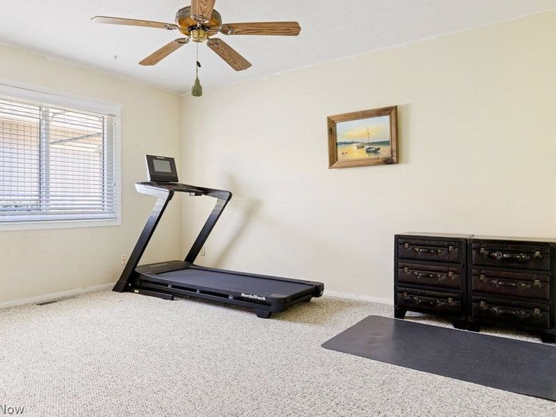 22146 Meadownorth Court , Strongsville, OH 44149 Photo 19