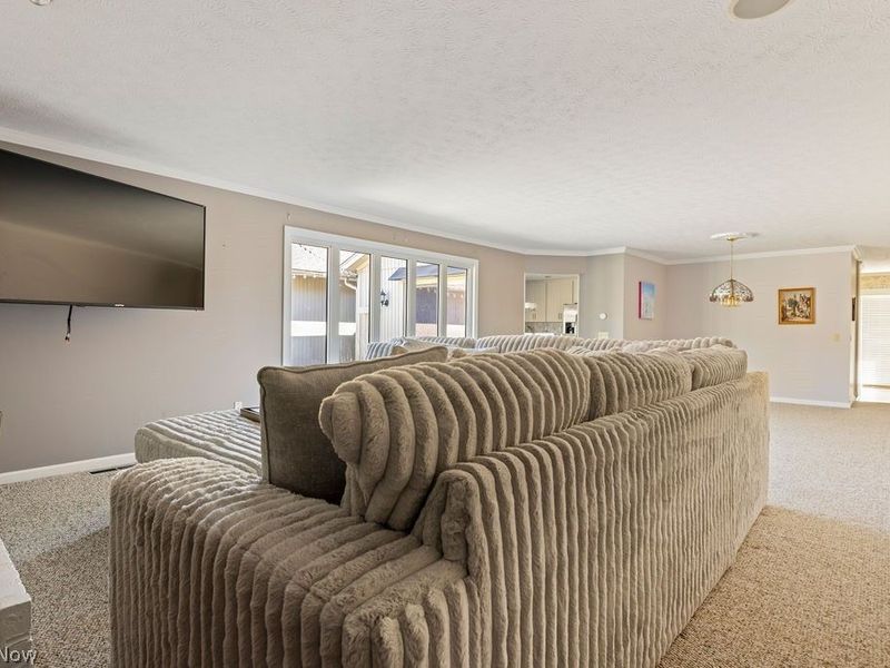 22146 Meadownorth Court , Strongsville, OH 44149 Photo 4