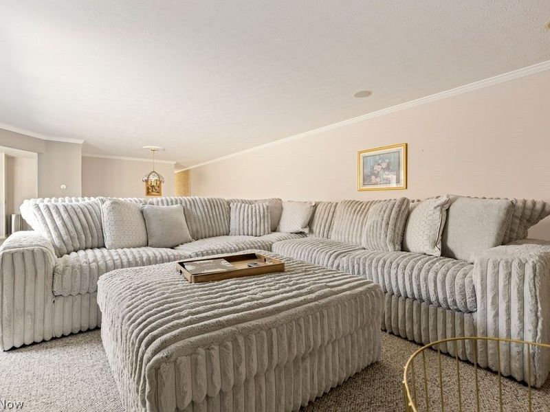 22146 Meadownorth Court , Strongsville, OH 44149 Photo 6