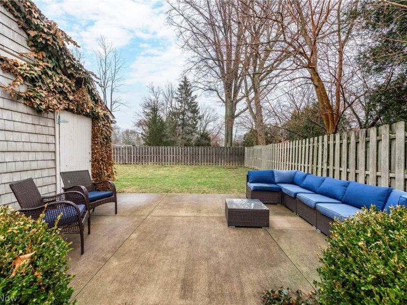 19060 Story Road, Rocky River, OH 44116 Photo 43