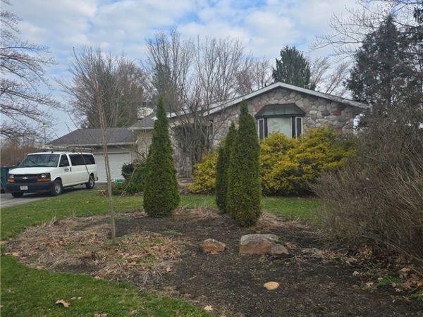 3583 Randolph Road, Mogadore, OH 44260