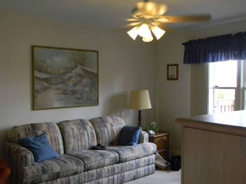 7291 Oakwood Drive, Unit B, Brookfield, OH 44403 Photo 18