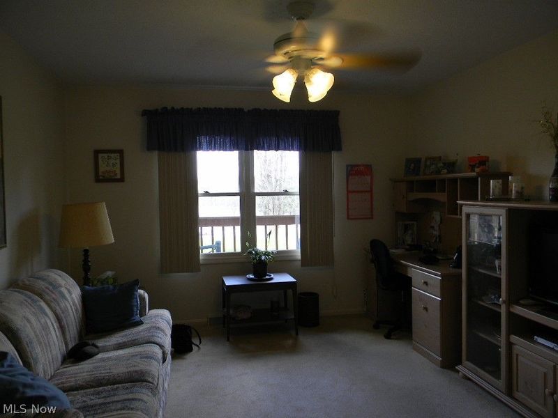 7291 Oakwood Drive, Unit B, Brookfield, OH 44403 Photo 20