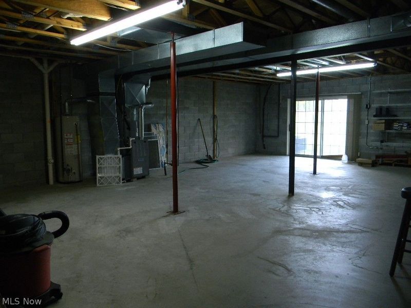 7291 Oakwood Drive, Unit B, Brookfield, OH 44403 Photo 39