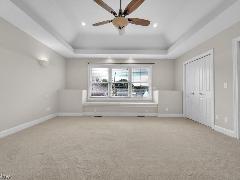 664 E Dawnwood Drive, Seven Hills, OH 44131 Photo 21