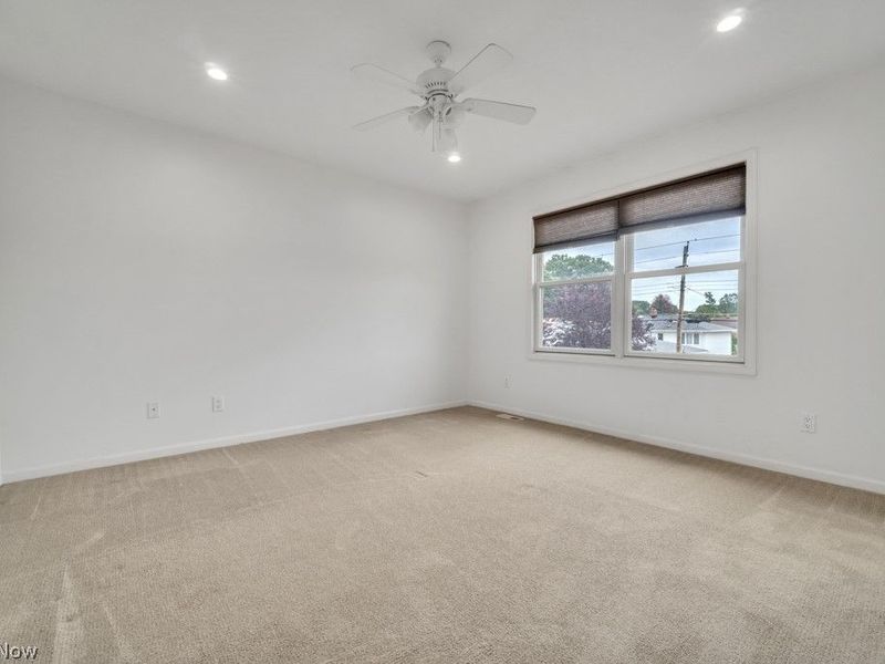 664 E Dawnwood Drive, Seven Hills, OH 44131 Photo 29