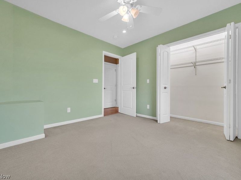 664 E Dawnwood Drive, Seven Hills, OH 44131 Photo 31