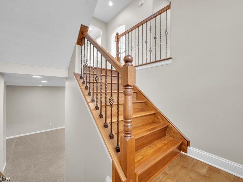 664 E Dawnwood Drive, Seven Hills, OH 44131 Photo 36