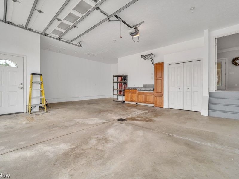 664 E Dawnwood Drive, Seven Hills, OH 44131 Photo 41