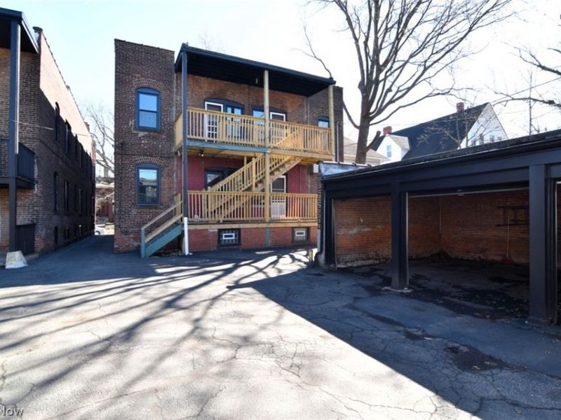 2276 Grandview Avenue, Unit 2, Cleveland Heights, OH 44106 Photo 24