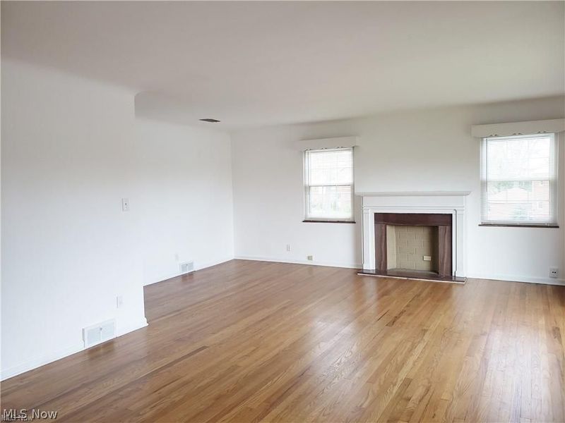 19697 Hilliard Boulevard, Rocky River, OH 44116 Photo 4