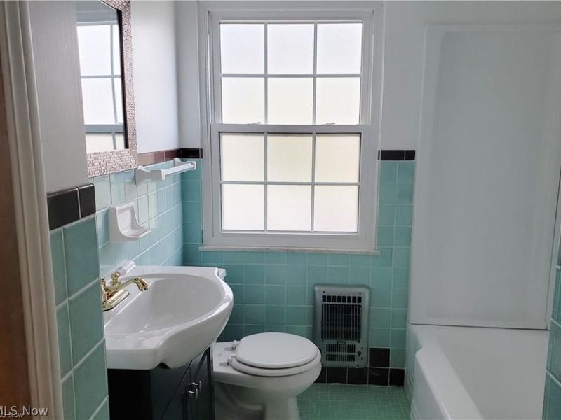 19697 Hilliard Boulevard, Rocky River, OH 44116 Photo 9