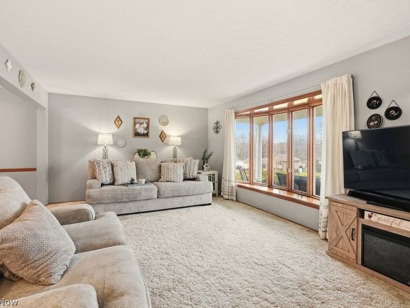 3320 Butternut Drive, Norton, OH 44203 Photo 8