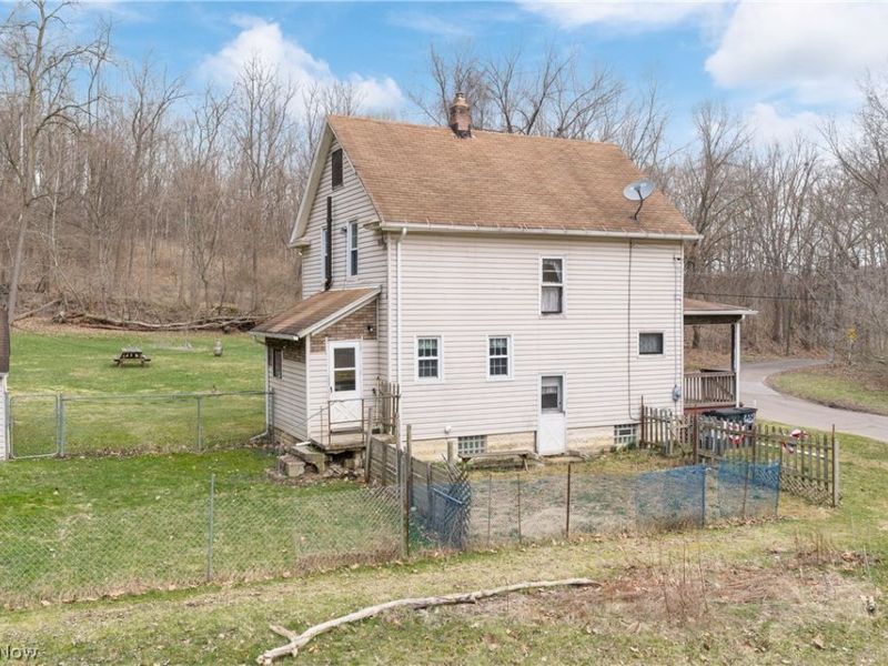 462 Hickory Street, Akron, OH 44303 Photo 26