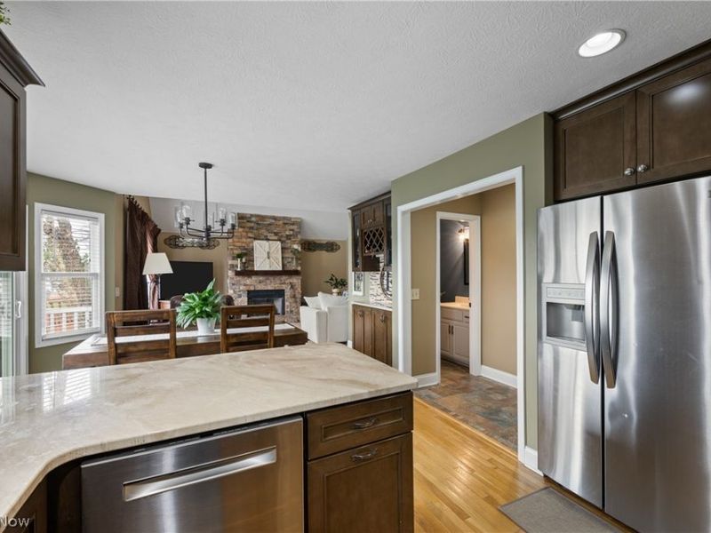 4387 Ridge View Drive , Uniontown, OH 44685 Photo 11