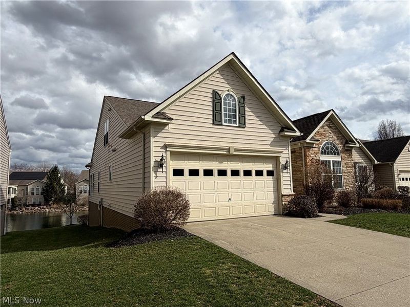 895 Highridge Lane, Kent, OH 44240 Photo 3