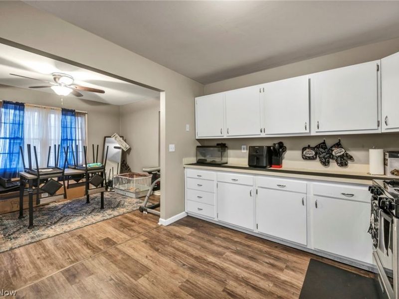 5708 Luther Avenue, Cleveland, OH 44103 Photo 13