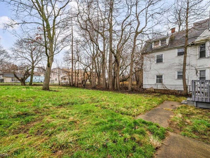 5708 Luther Avenue, Cleveland, OH 44103 Photo 31