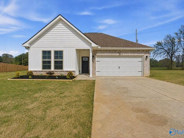 221 Willie Sanders Drive, Madison, AL 35756