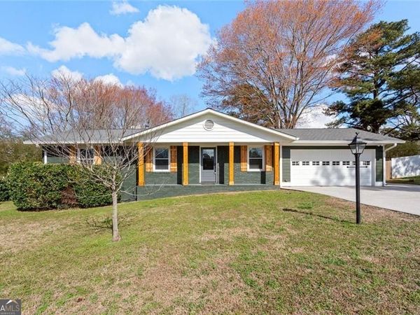 3961 S Hurt Road SW, Smyrna, GA 30082