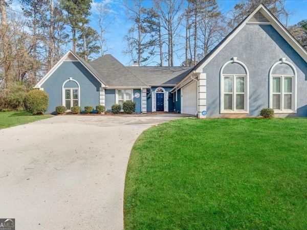 752 Stone Breeze Lane, Stone Mountain, GA 30087